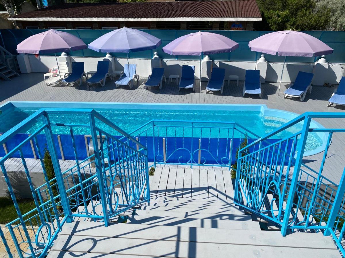 Aquamarin Hotel Zatoka Exterior photo
